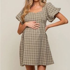 Light Olive Plaid Square Neck Short Puff Sleeve Maternity Dress